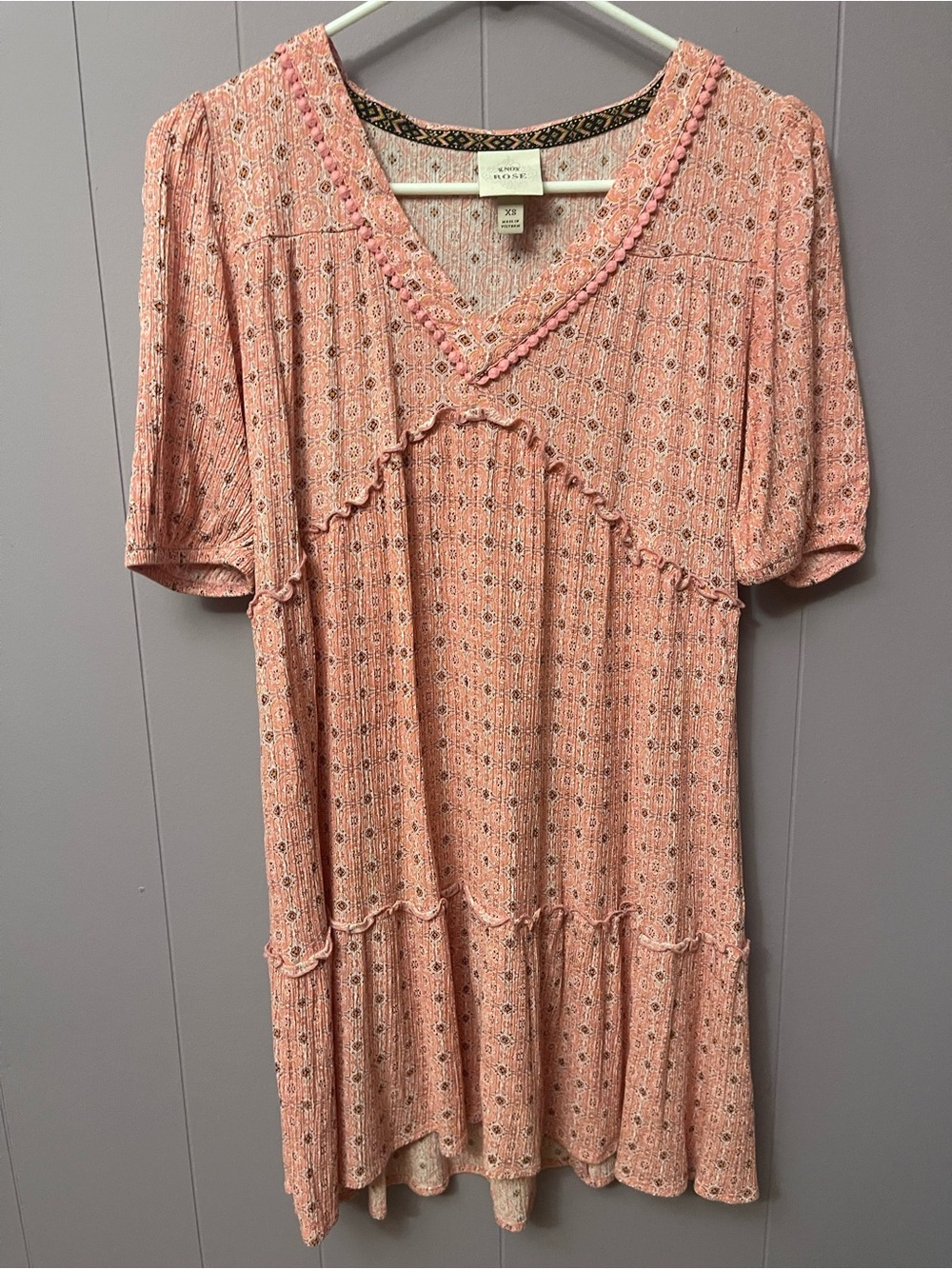 Knox Rose Peach Floral Mini Dress with V-Neck